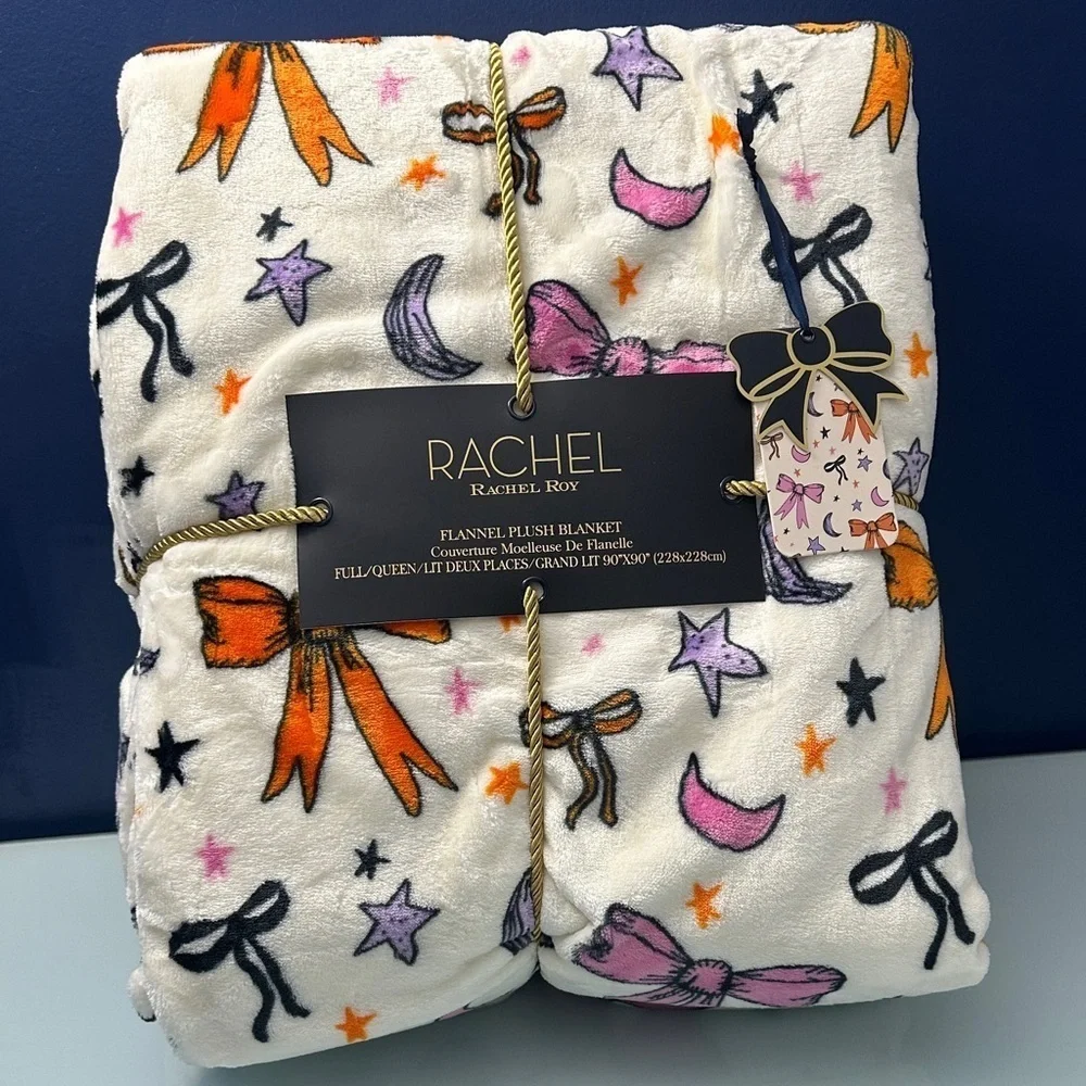 NWT RACHEL Rachel Roy Halloween Bows Full/Queen Blanket
